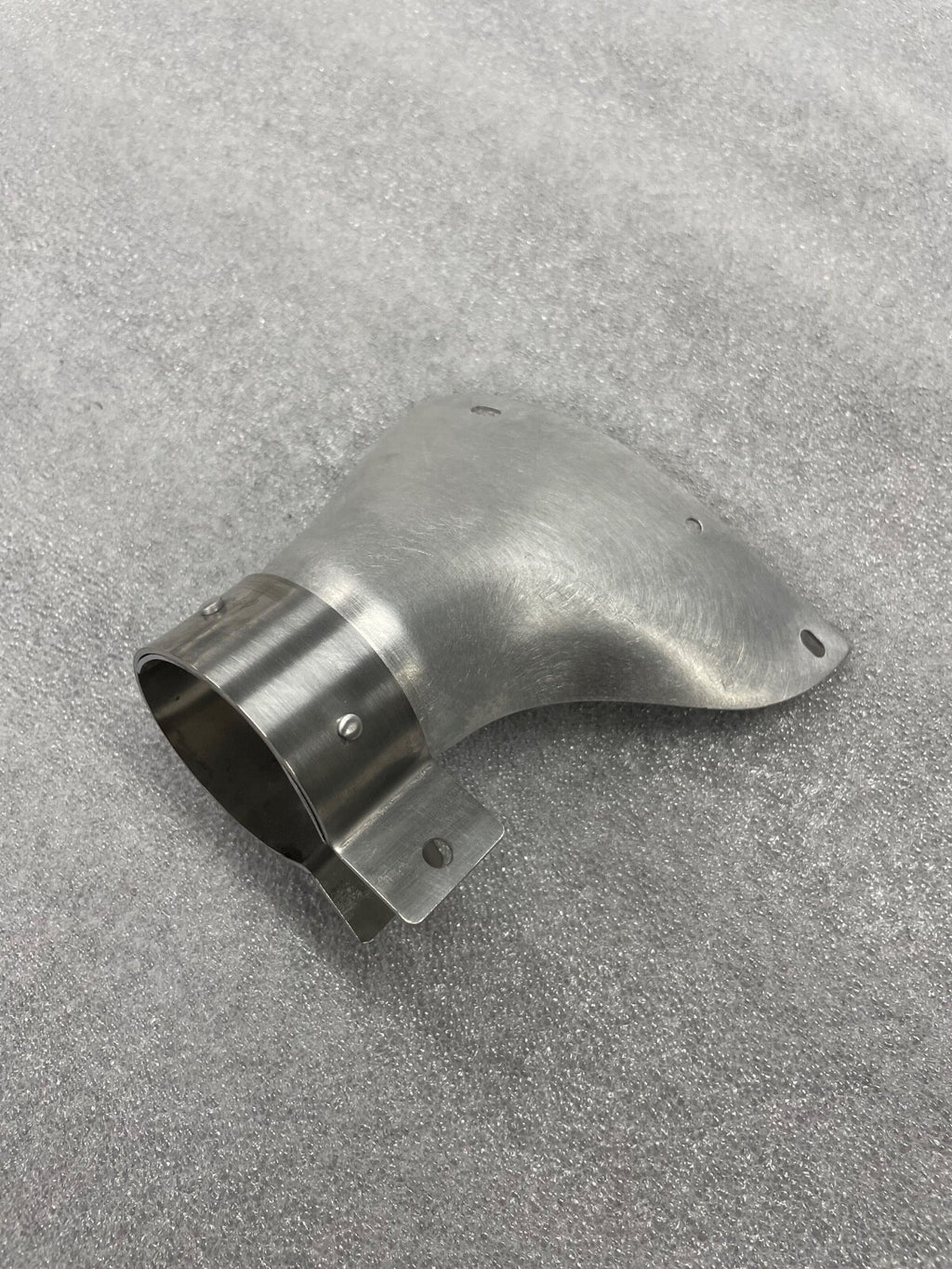 ✈️ Cessna 172 style NEW LH MAIN LANDING GEAR STRUT PLATE COVER, PN: SVK0541191-1