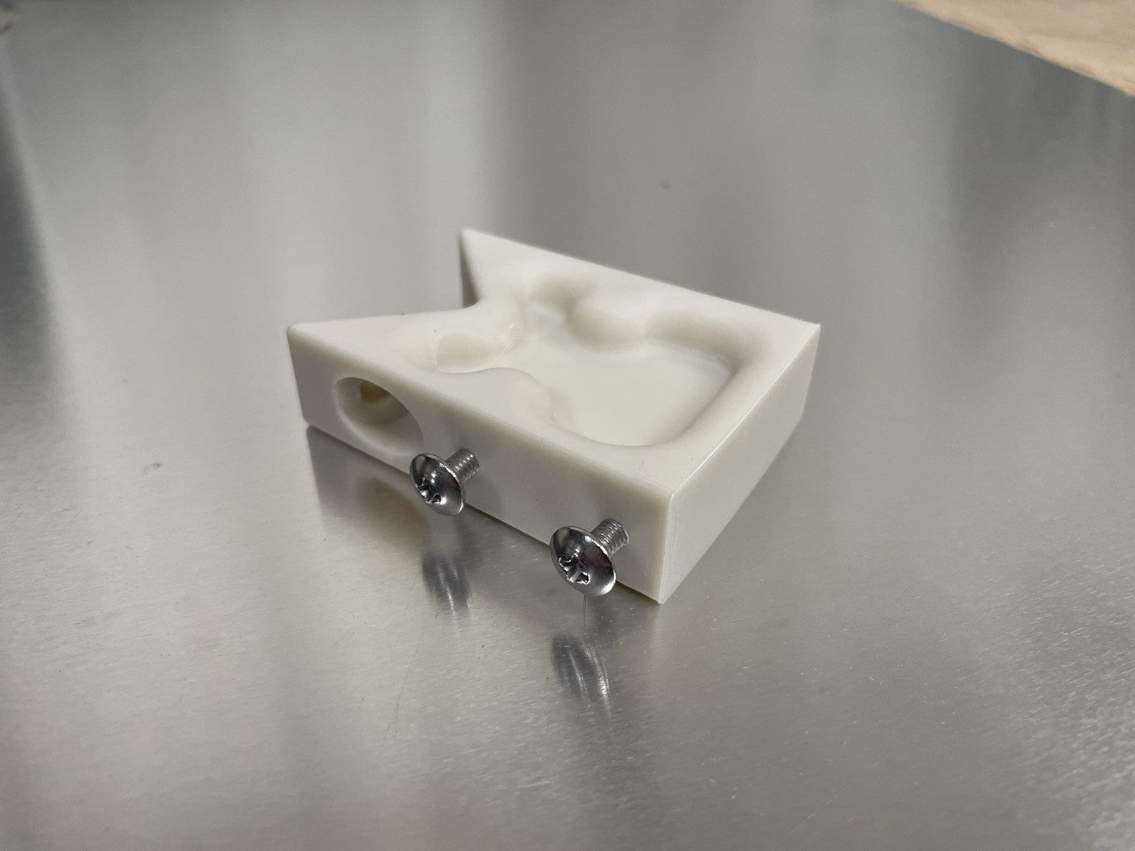 Cessna 172 style VOR TAIL ANTENNA BLOCK PN: SVK0570026-1