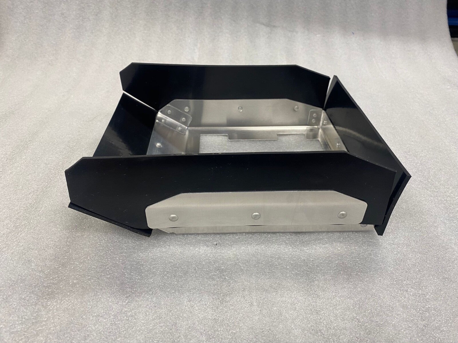 ✈️ Cessna 150 152 Style AIRFILTER/AIRBOX SHROUD ASSEMBLY HOLDER, PN:SK0552130-11