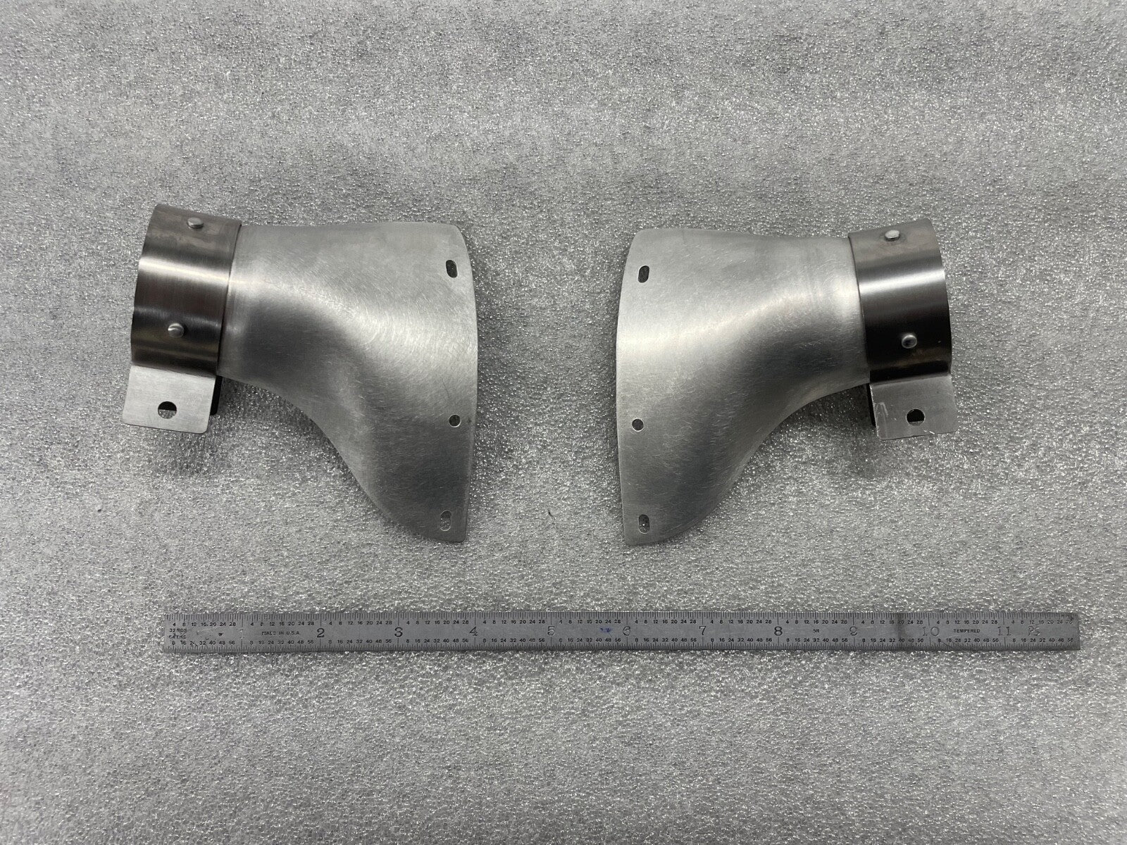 ✈️ Cessna 172 style LANDING GEAR PLATE COVER,PN: SVK0541191-1,SVK0541191-2 LH/RH