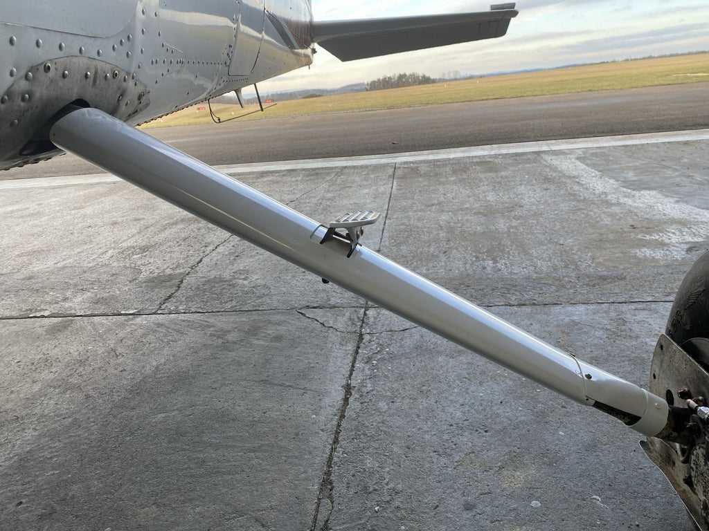 ✈️ Cessna 172 style Main Gear Leg Fairings SET ;PN: SVK0541193-7 ; SVK0541193-8