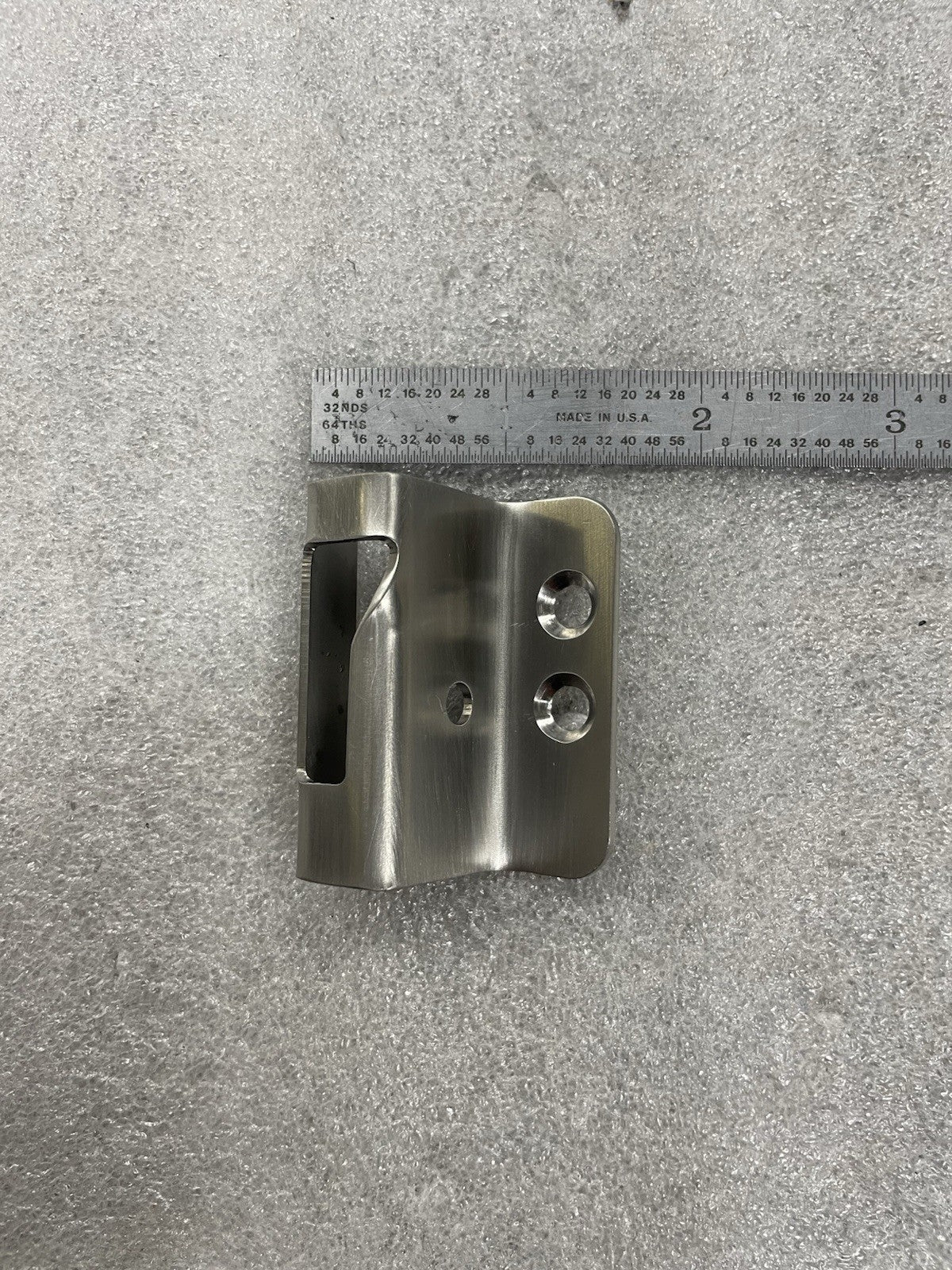 ✈️ Cessna style NEW RH WINDOW STRIKER PLATE, PN: SVK1217065-8 , SVK1217065-10