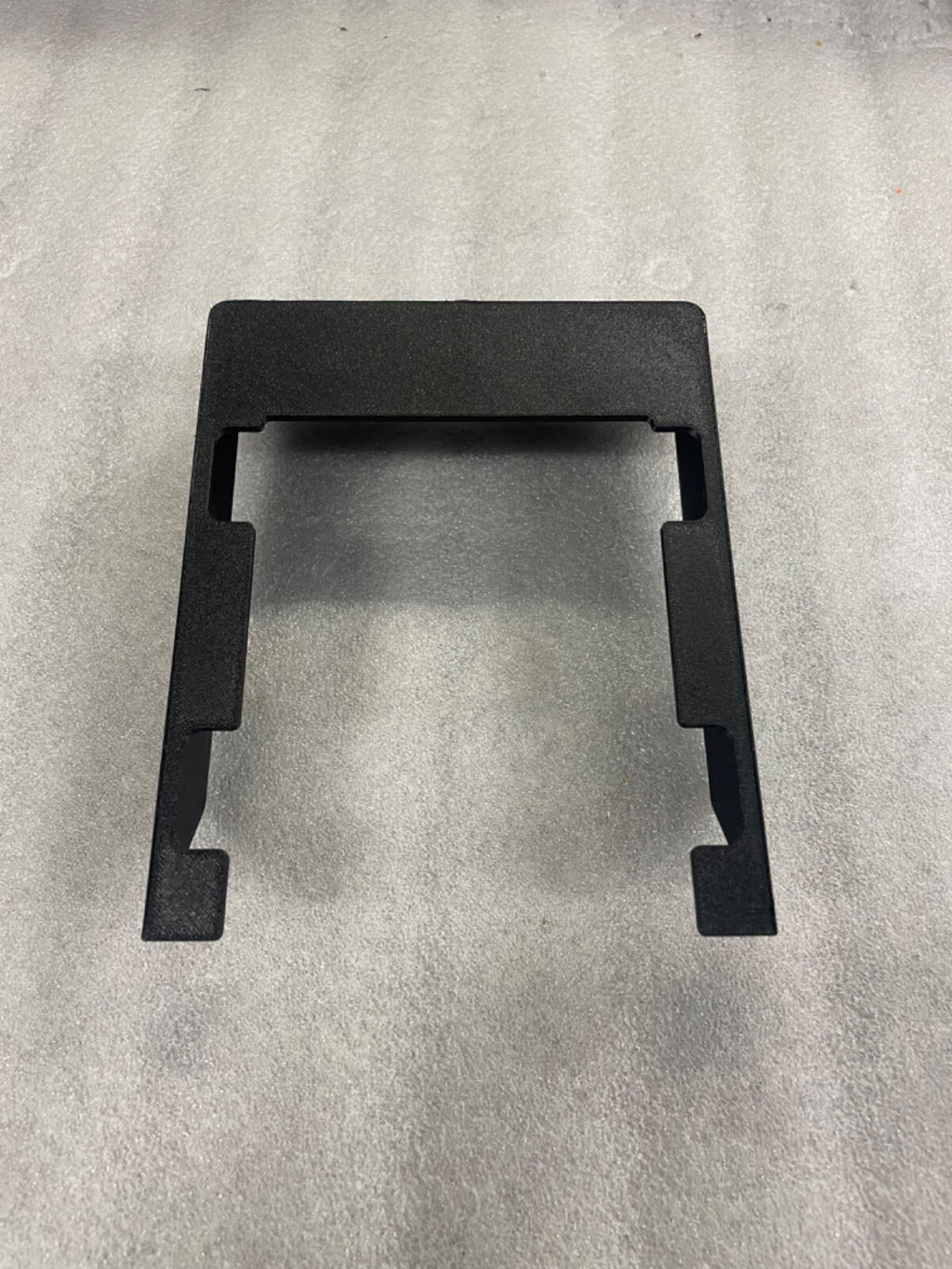 Cessna 150 152 style AIRFILTER/AIRBOX SHROUD ASSEMBLY HOLDER