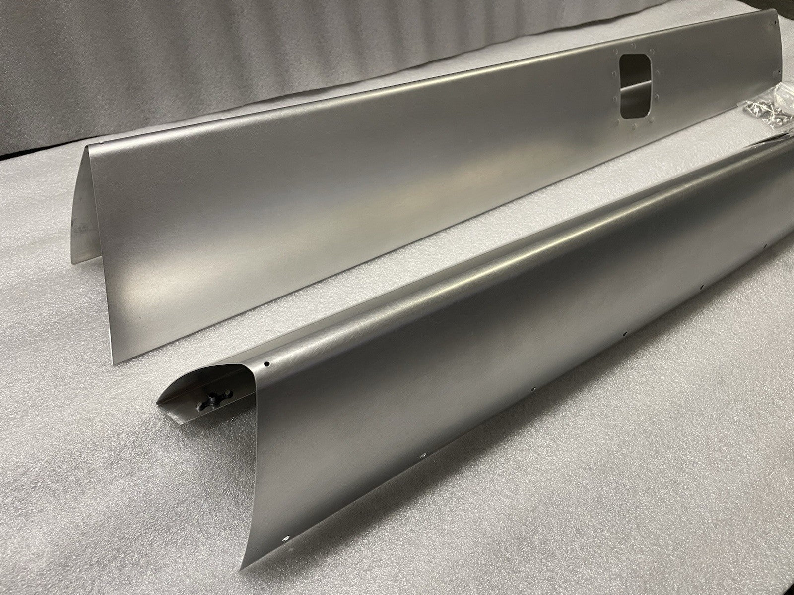 ✈️ Cessna 150 style Main Gear Leg Fairings SET PN: SVK0441216-5 , SVK0441216-6