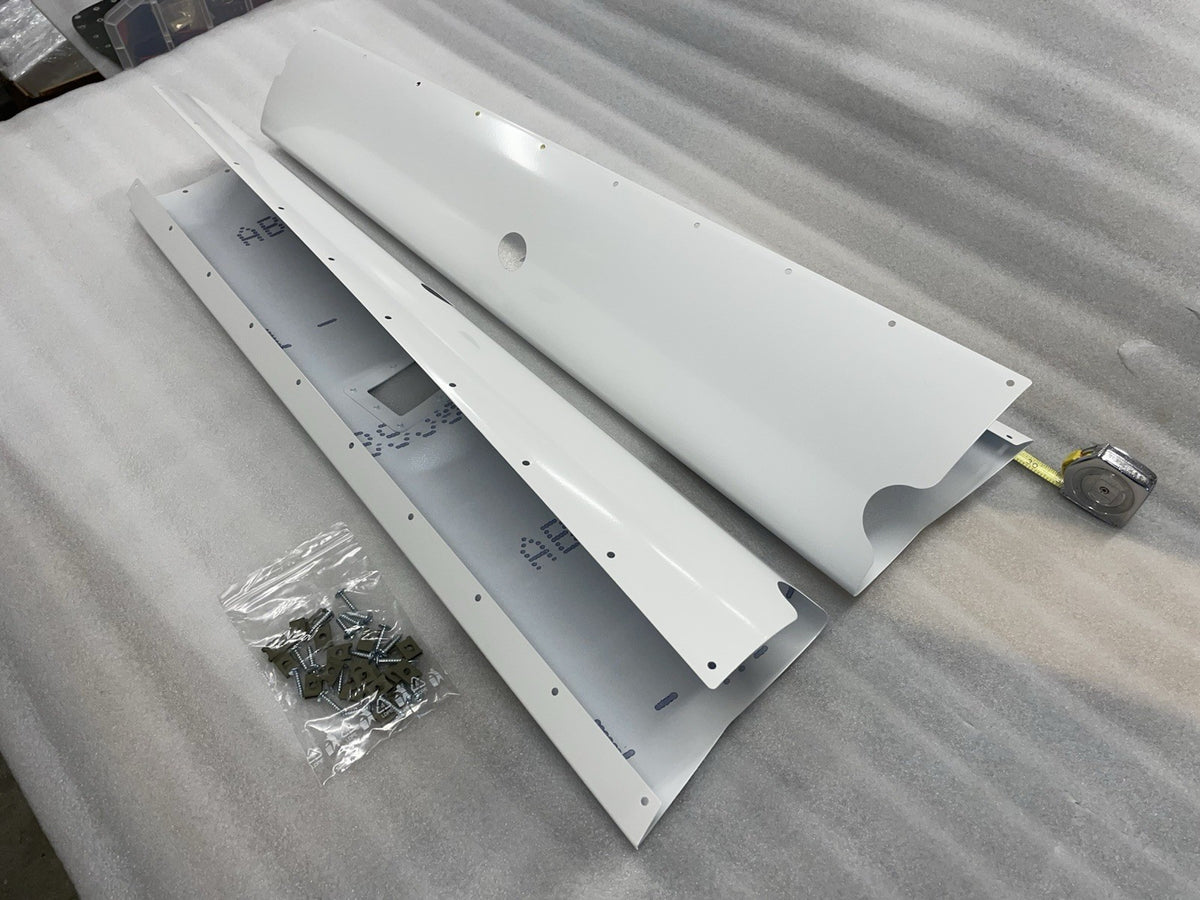 ✈️ Cessna 182Q,R style Main Gear Leg Fairings SET;PN:SVK0741624 ,SVK0741639-5 -6