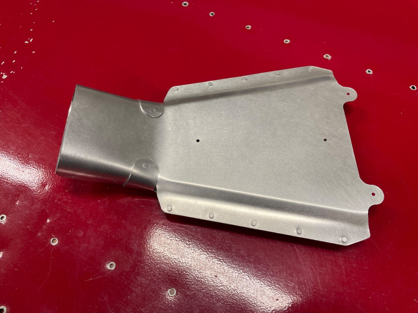 ✈️ Cessna 172 style HEATER OULTLET ,DUCT WITH TRIM,PN:SVK0513456-1 ,SVK0515020-1