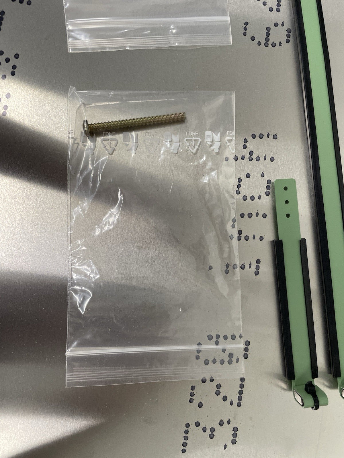 ✈️ Cessna 150 152 style SET OF NEW FUEL TANK STRAP,PN:SVK0523522-11,SVK0523522-1