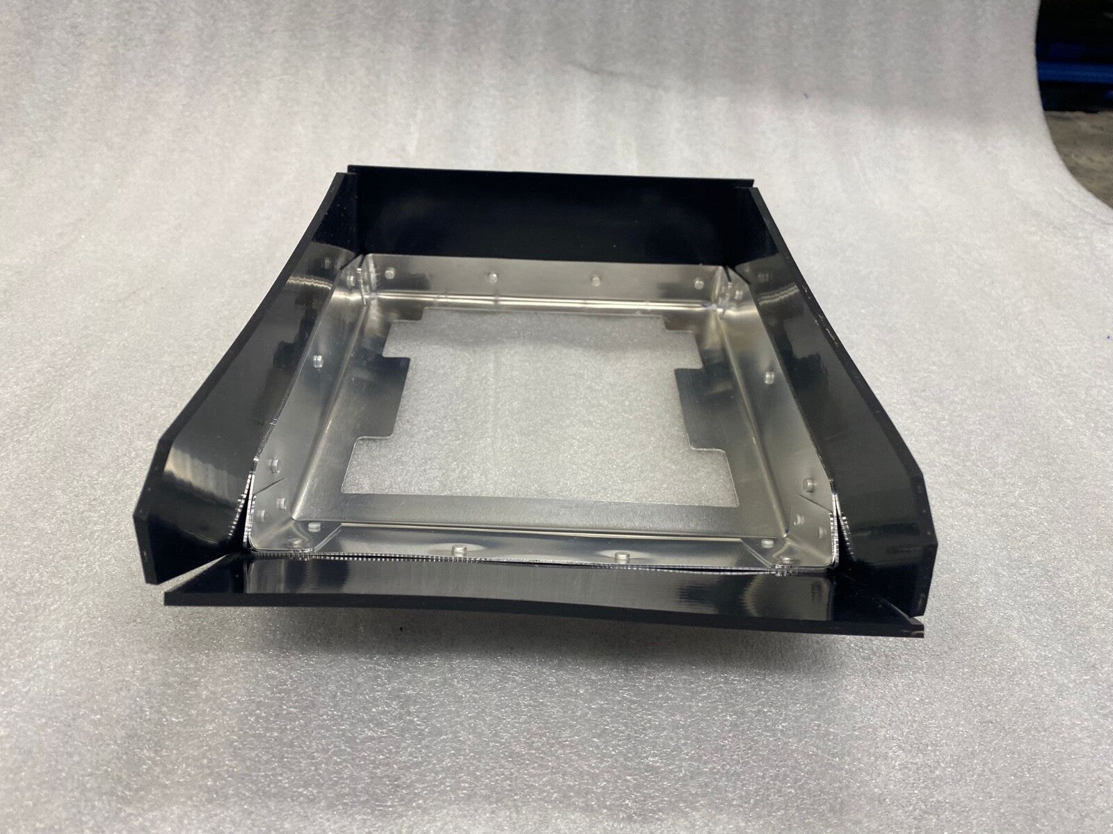 ✈️ Cessna 150 152 Style AIRFILTER/AIRBOX SHROUD ASSEMBLY HOLDER, PN:SK0552130-11