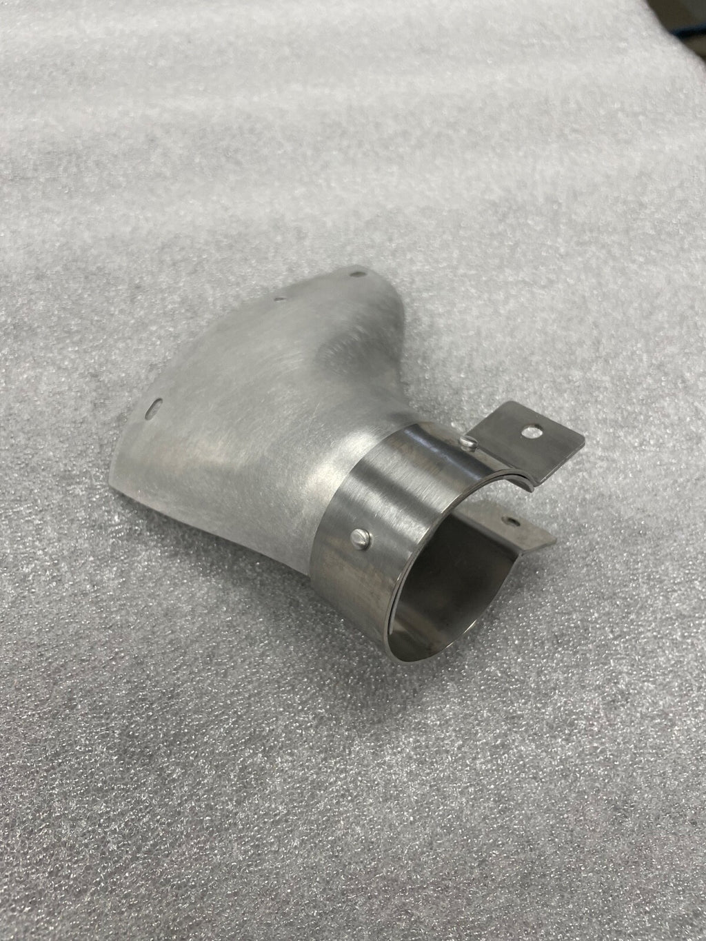 ✈️ Cessna 172 style NEW LH MAIN LANDING GEAR STRUT PLATE COVER, PN: SVK0541191-1