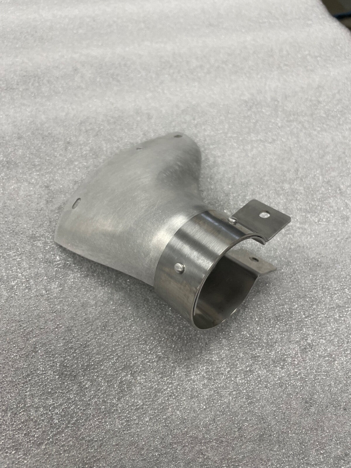 ✈️ Cessna 172 style NEW LH MAIN LANDING GEAR STRUT PLATE COVER, PN: SVK0541191-1