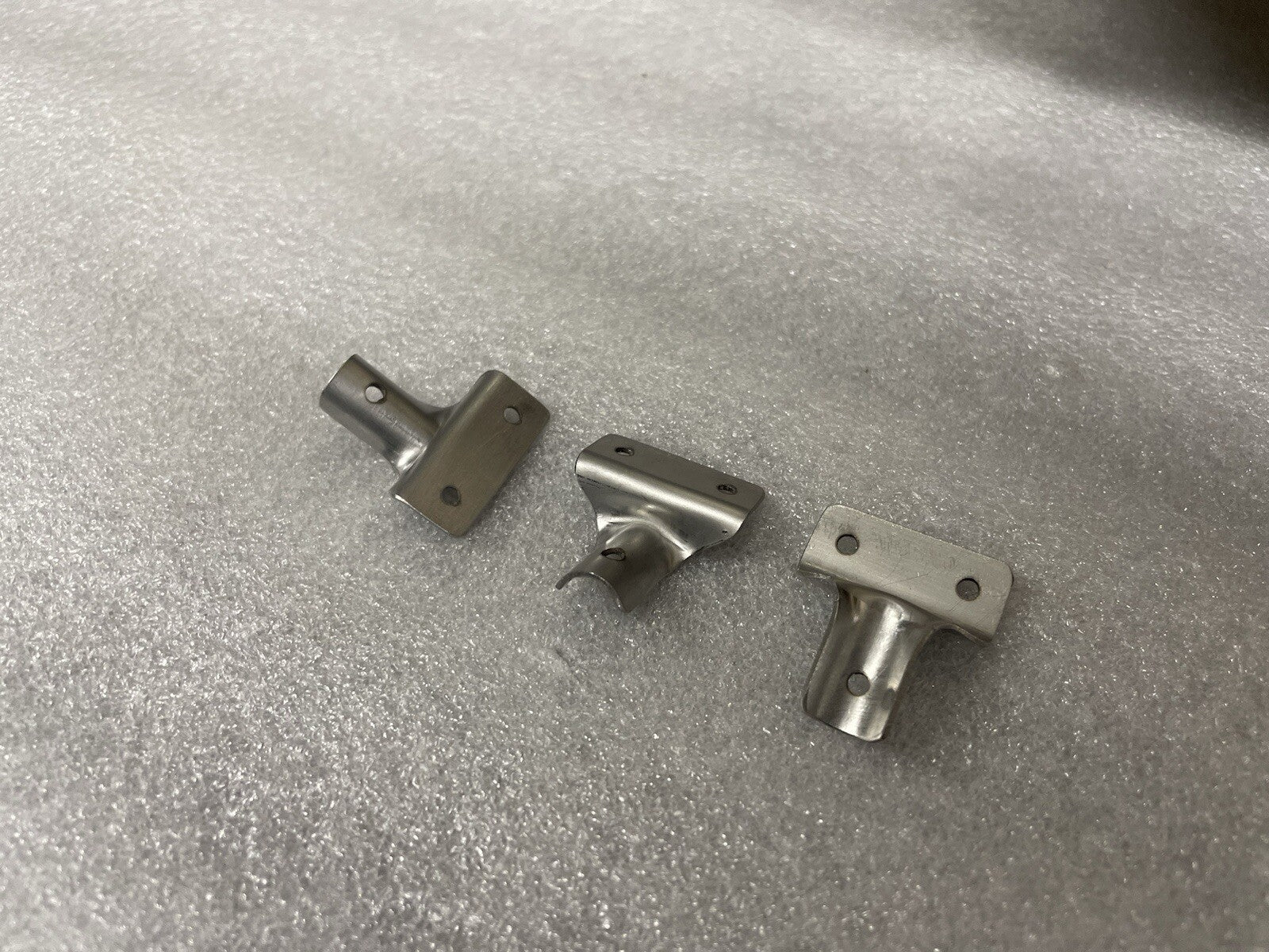 Cessna 152 style VALVE ASSEMBLY AIR BOX BRACKET PN: SVK0550180-10