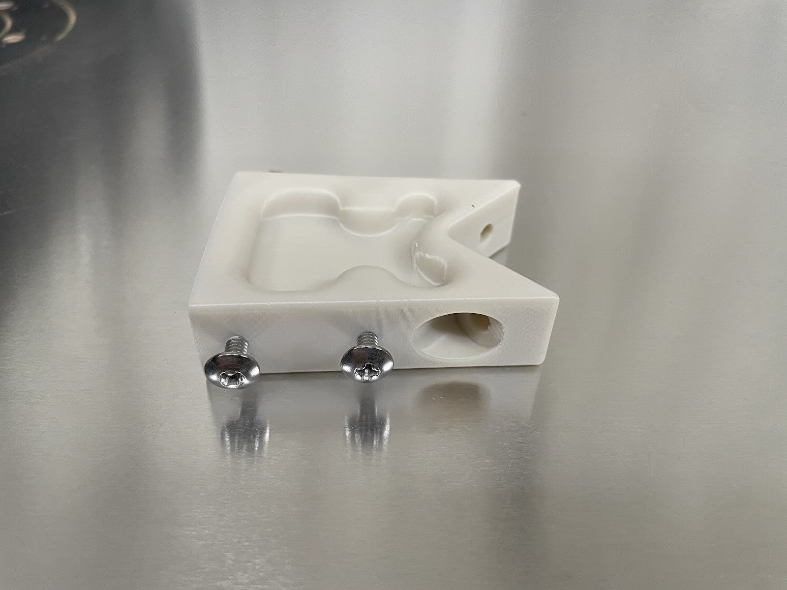 Cessna 172 style VOR TAIL ANTENNA BLOCK PN: SVK0570026-1