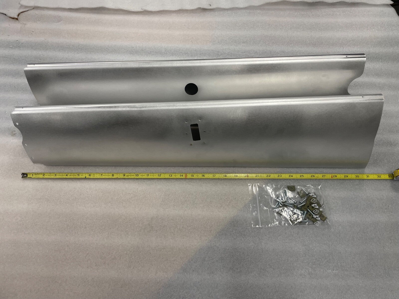 ✈️ Cessna 182 style RIGHT HAND Main Gear Leg Fairing;PN: SVK0741624 , SVK0741639
