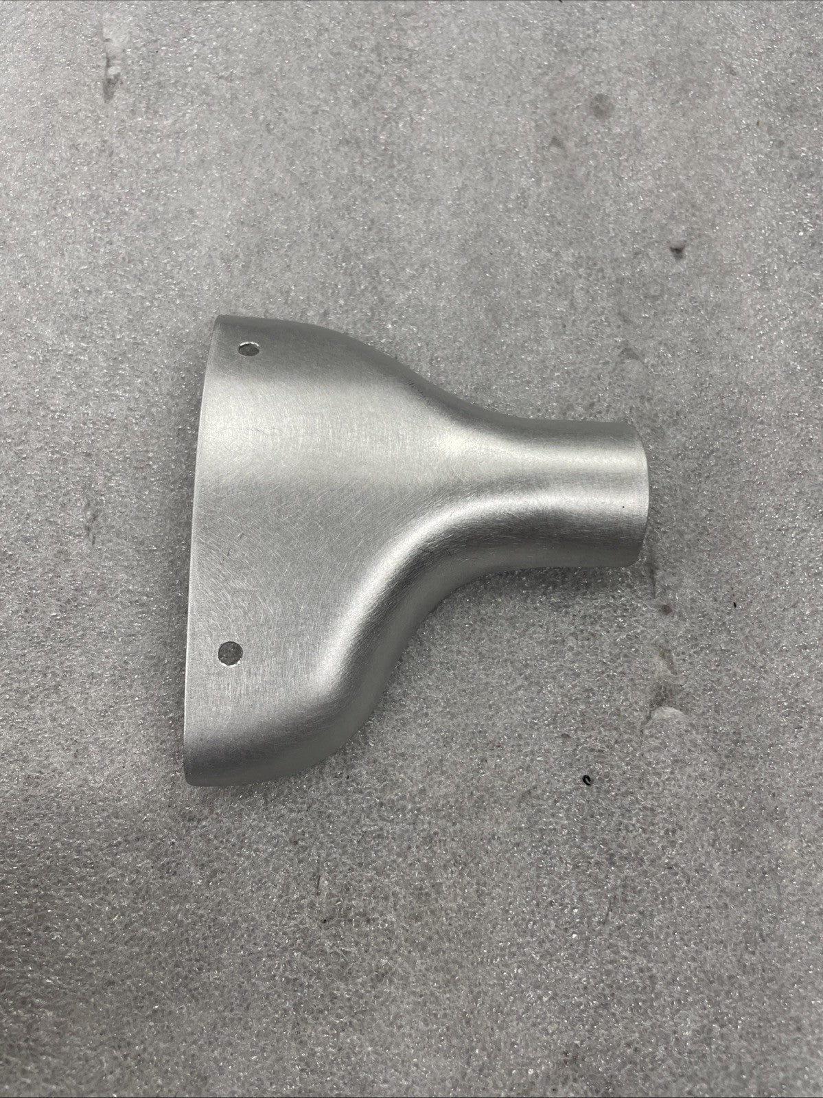 ✈️ Cessna 150 152 style NEW RH LANDING GEAR PLATE COVER, PN: SVK0441218-2