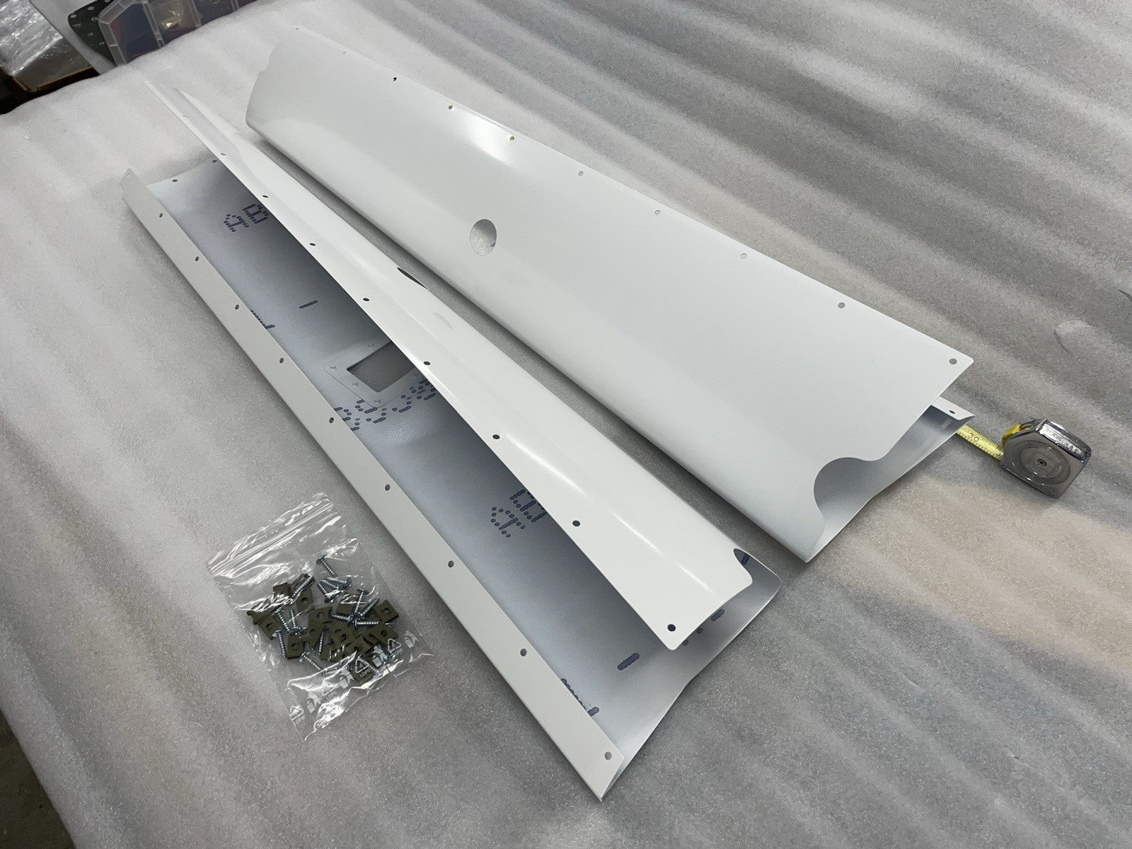 ✈️ Cessna 182 style Main Gear Leg Fairings SET ; PN: SVK0741624 , SVK0741639