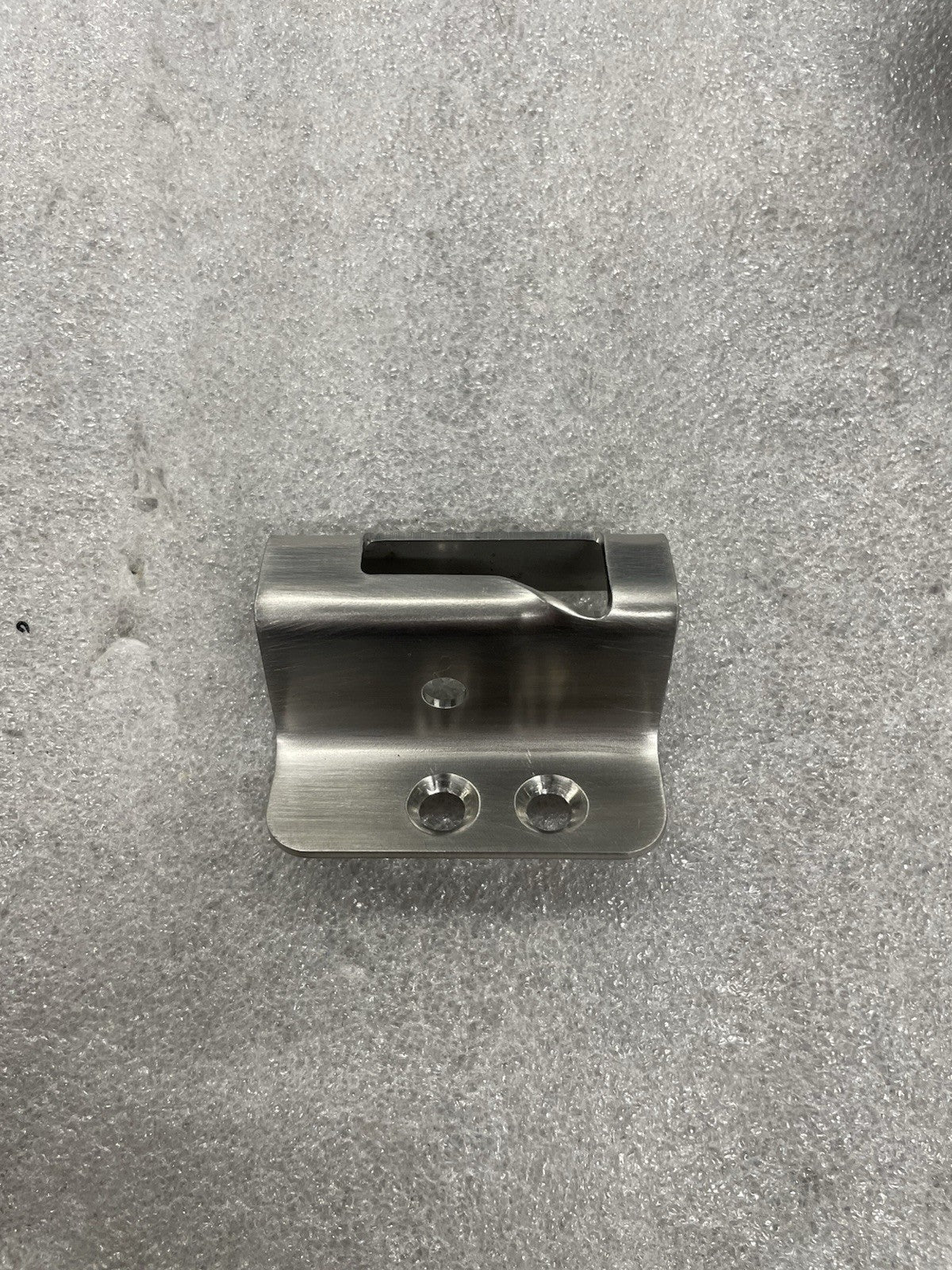 ✈️ Cessna style NEW RH WINDOW STRIKER PLATE, PN: SVK1217065-8 , SVK1217065-10