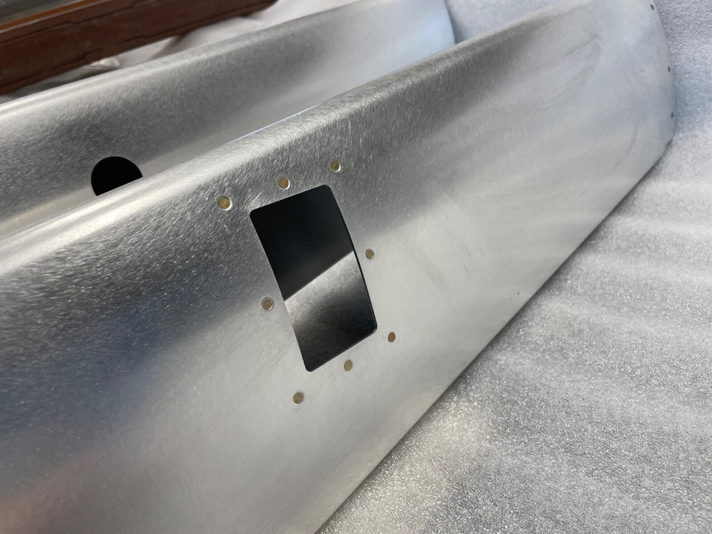 ✈️ Cessna 182Q,R style Main Gear Leg Fairings SET;PN:SVK0741624 , SVK0741639-5-6