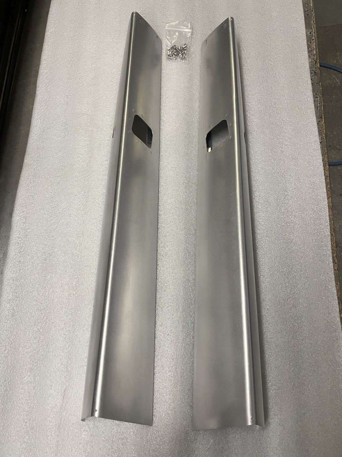 ✈️ Cessna 150 style Main Gear Leg Fairings SET PN: SVK0441216-5 , SVK0441216-6