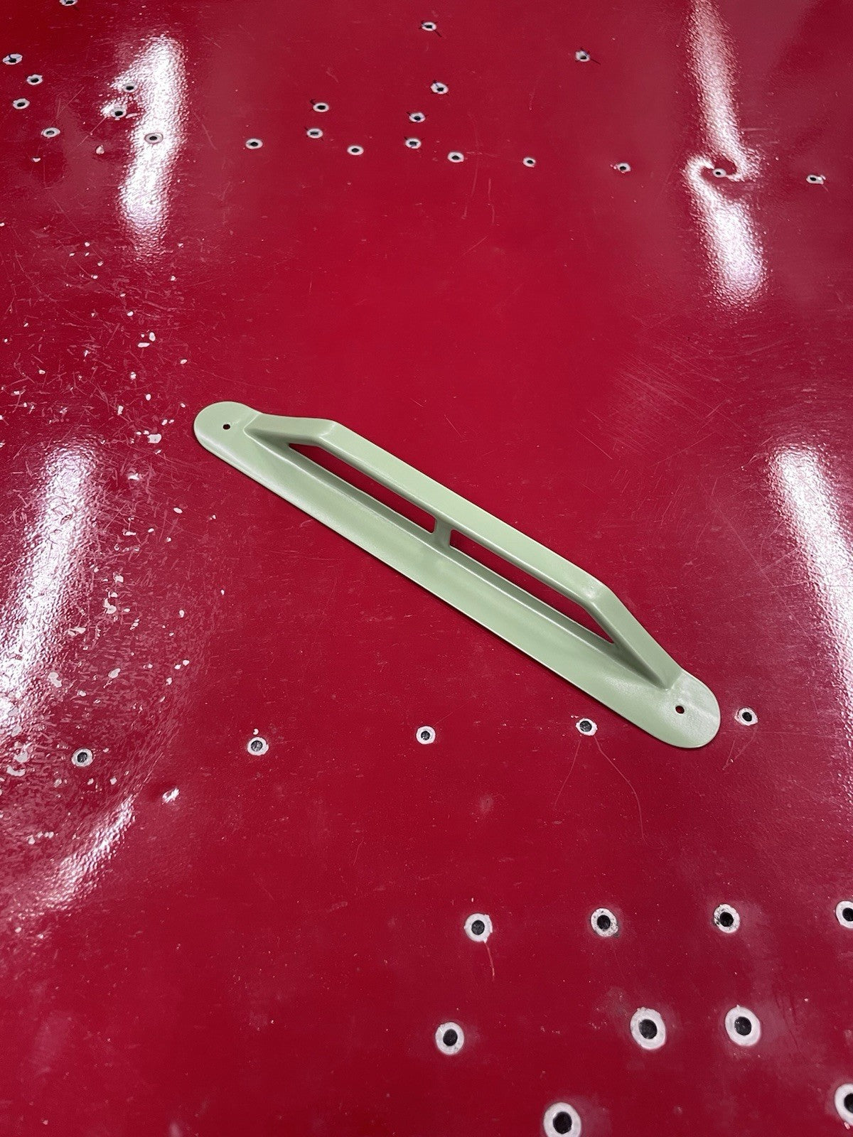 ✈️ Cessna 172 style HEATER OULTLET ,DUCT WITH TRIM,PN:SVK0513456-1 ,SVK0515020-1