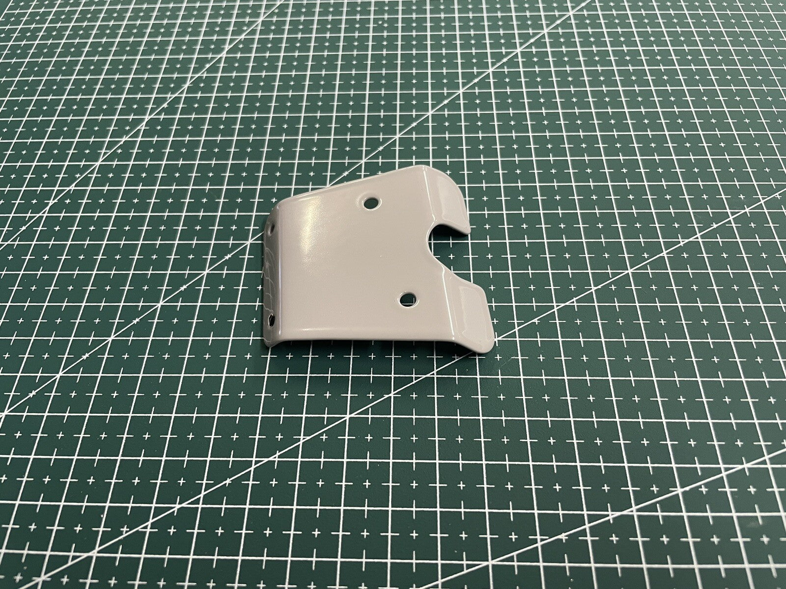 Cessna style BRACKET COWL MOUNT PN: SVK0453003 ,COVER HOLDER ,SHOCK SUPPORT