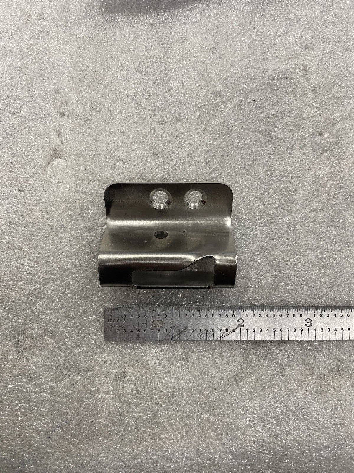 Cessna style LH WINDOW STRIKER PLATE, PN: SVK1217065-7 , SVK1217065-9