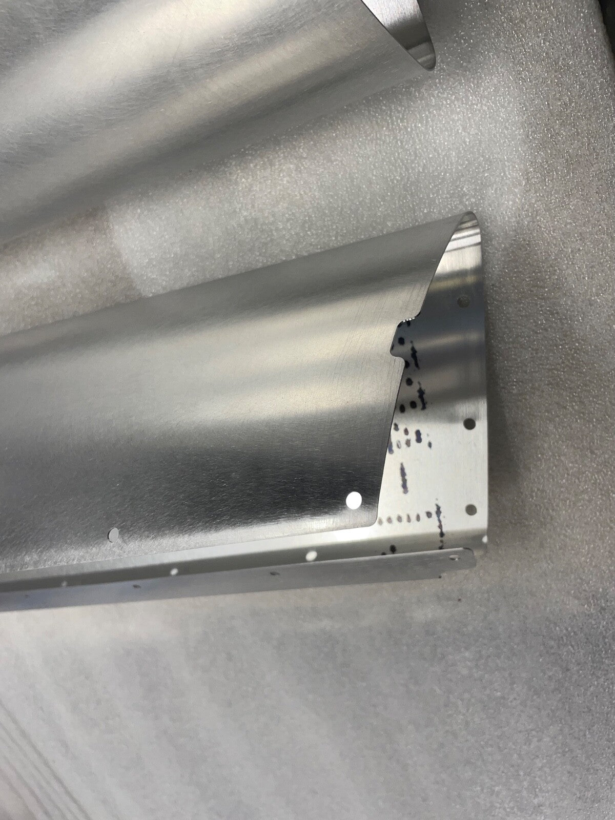 ✈️ Cessna 182 style Main Gear Leg Fairings SET ; PN: SVK0741624 , SVK0741639