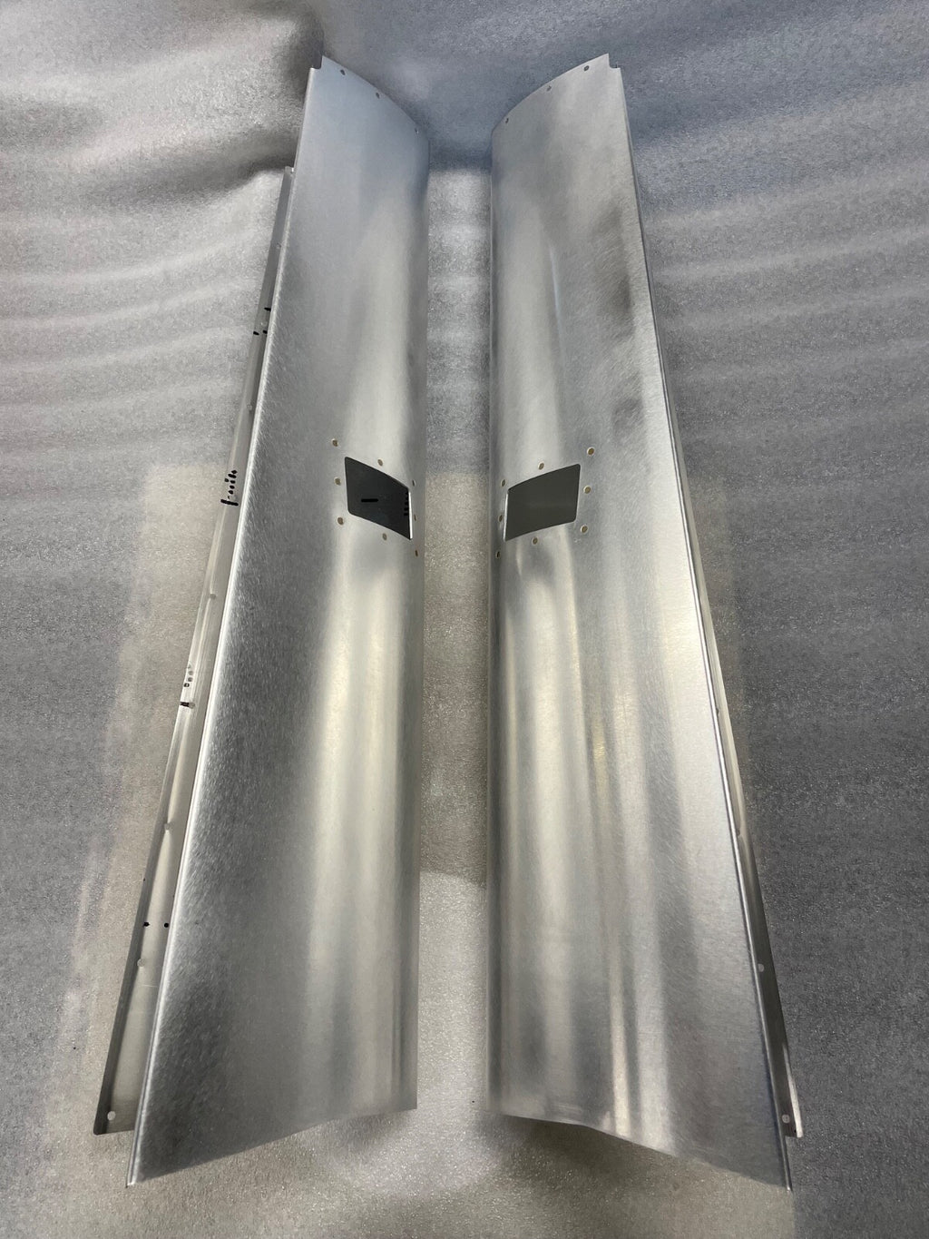 ✈️ Cessna 182Q,R style Main Gear Leg Fairings SET;PN:SVK0741624 , SVK0741639-5-6