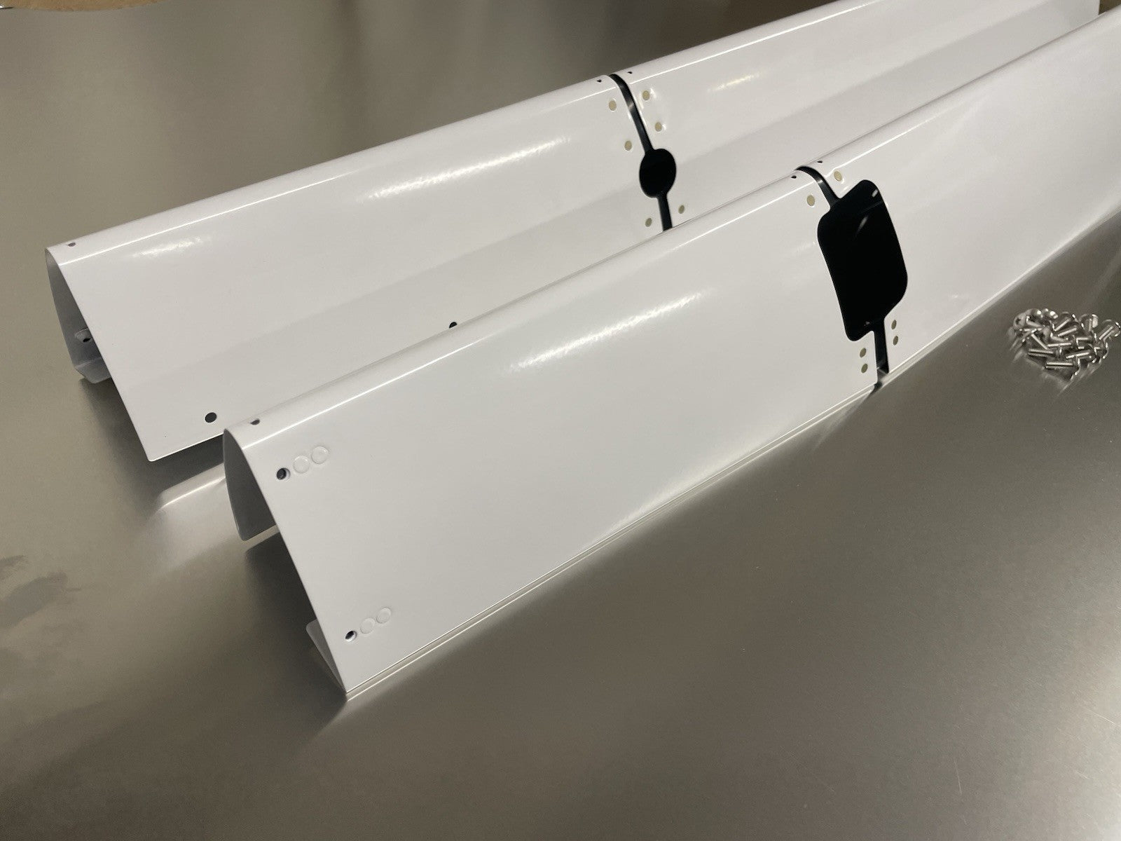 ✈️ Cessna 152 style Main Gear Leg Fairings SET ;PN: SVK0441228-1 , SVK0441228-2