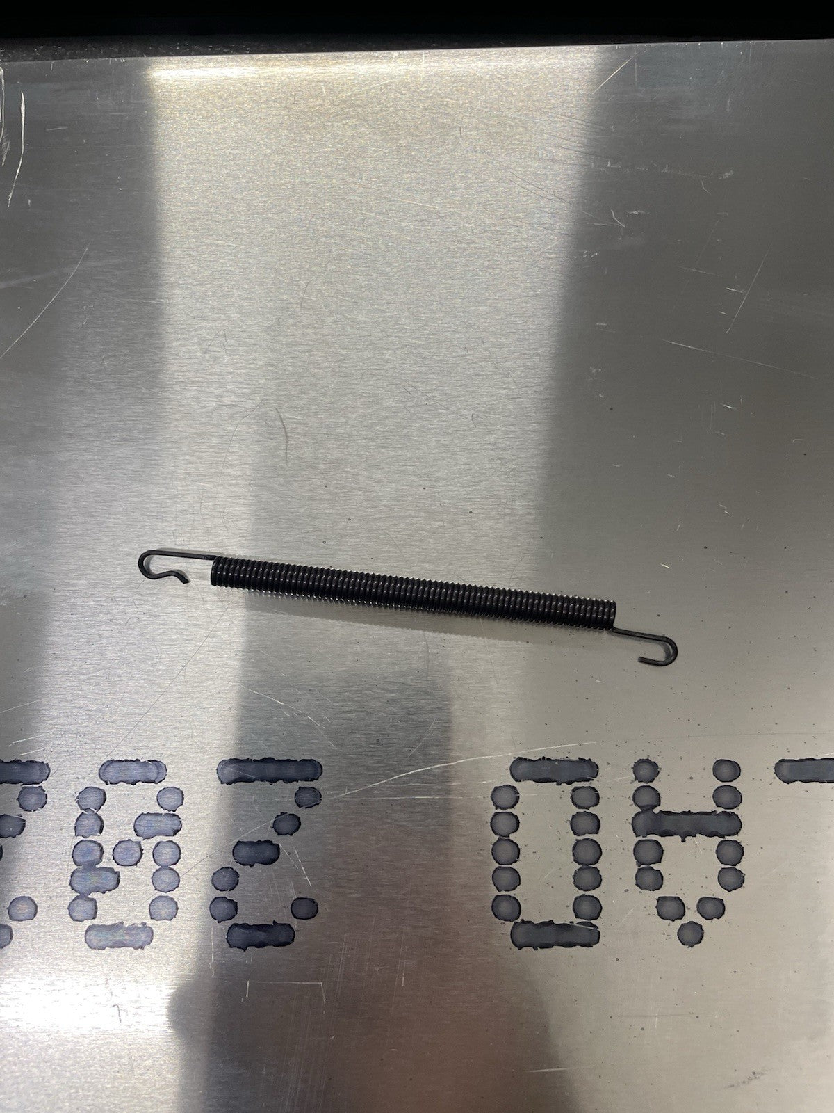 Cessna style WINDOW SPRING PN: SVK0711021-9