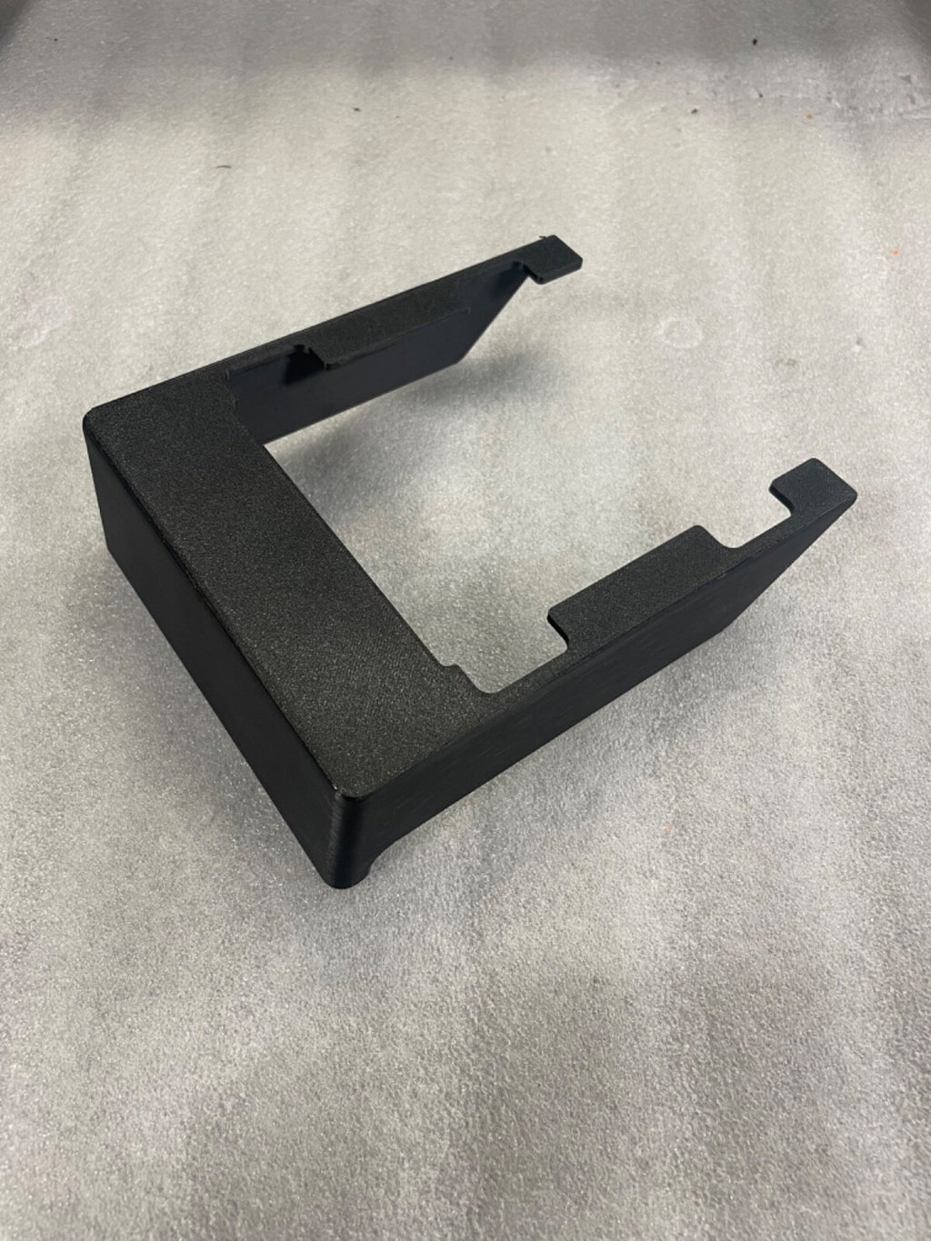 Cessna 150 152 style AIRFILTER/AIRBOX SHROUD ASSEMBLY HOLDER