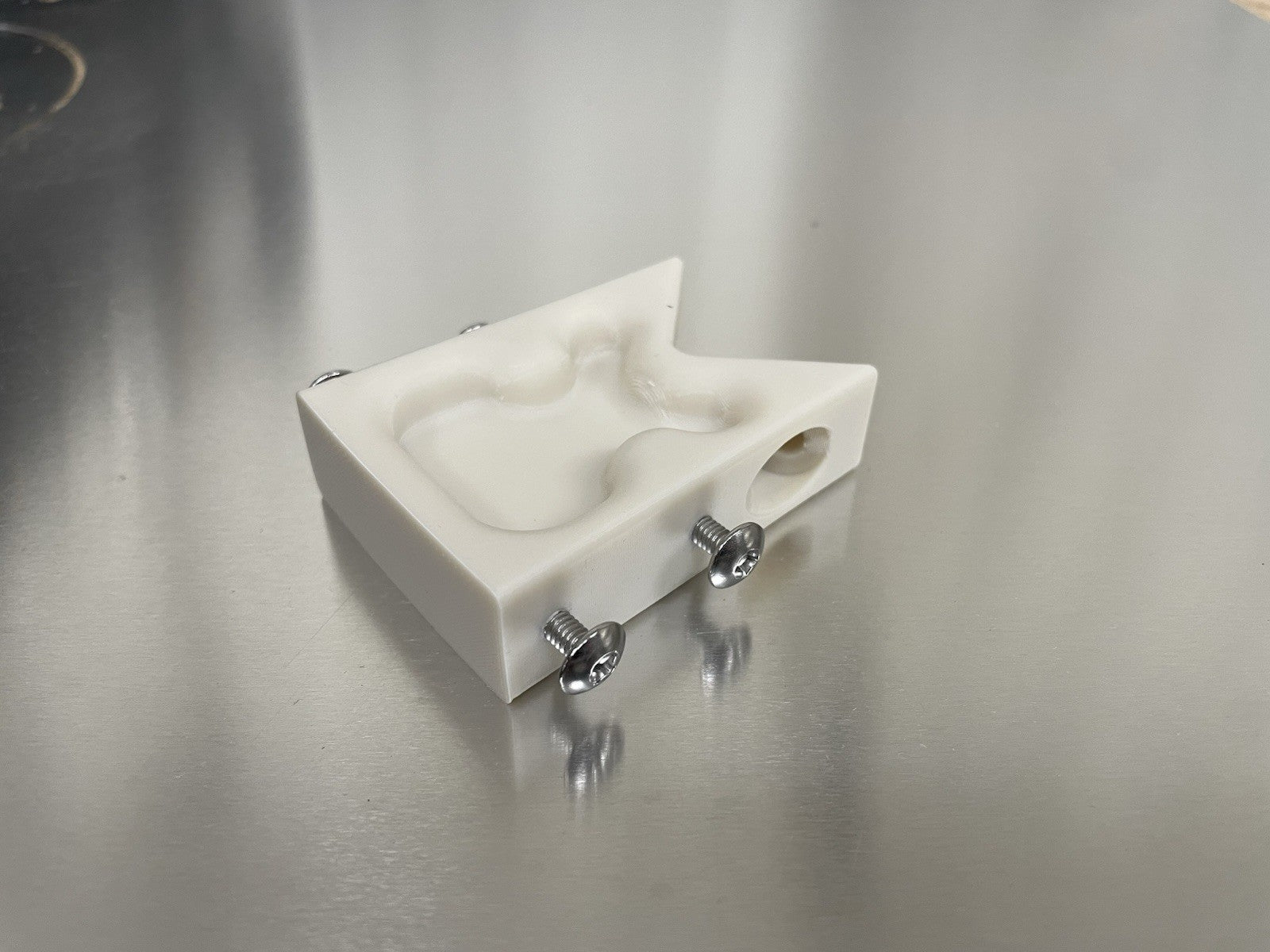 Cessna 172 style VOR TAIL ANTENNA BLOCK PN: SVK0570026-1