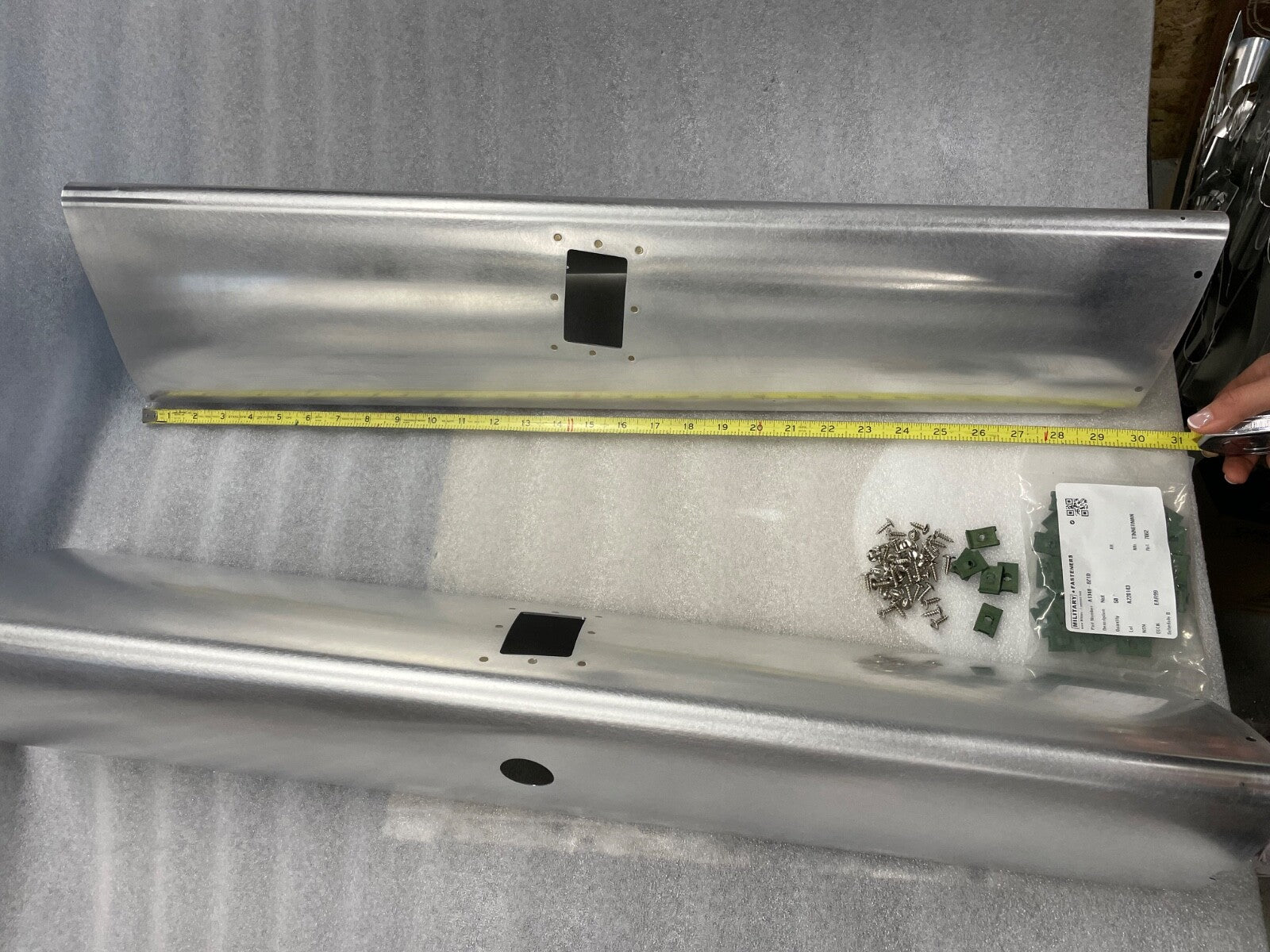 ✈️ Cessna 182 style Main Gear Leg Fairings SET ; PN: SVK0741624 , SVK0741639