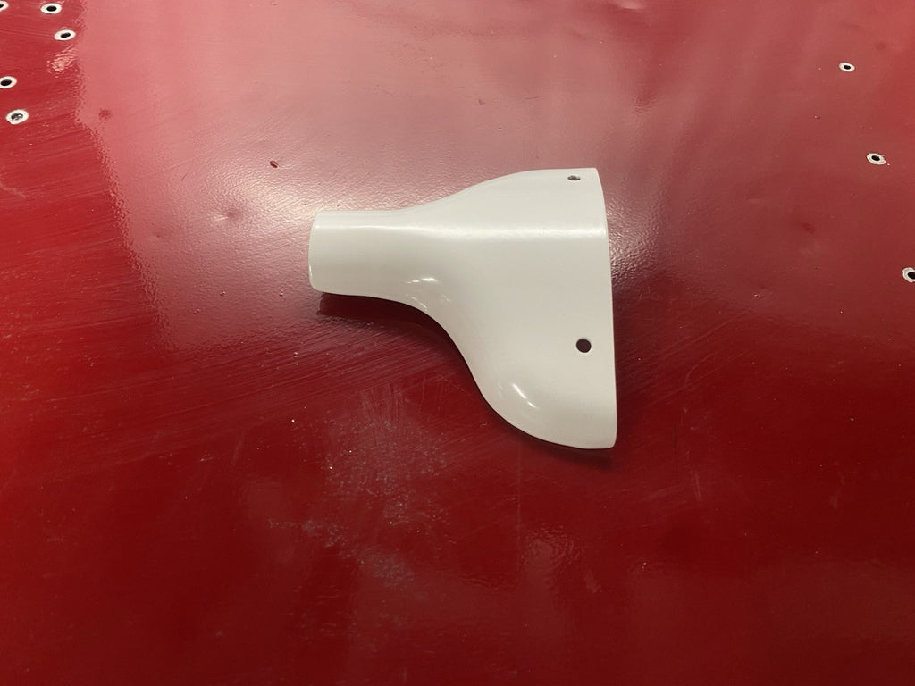 Cessna 150 152 Style LANDING GEAR PLATE COVER  PN:SVK0441218-2LH,SVK0441218-1RH