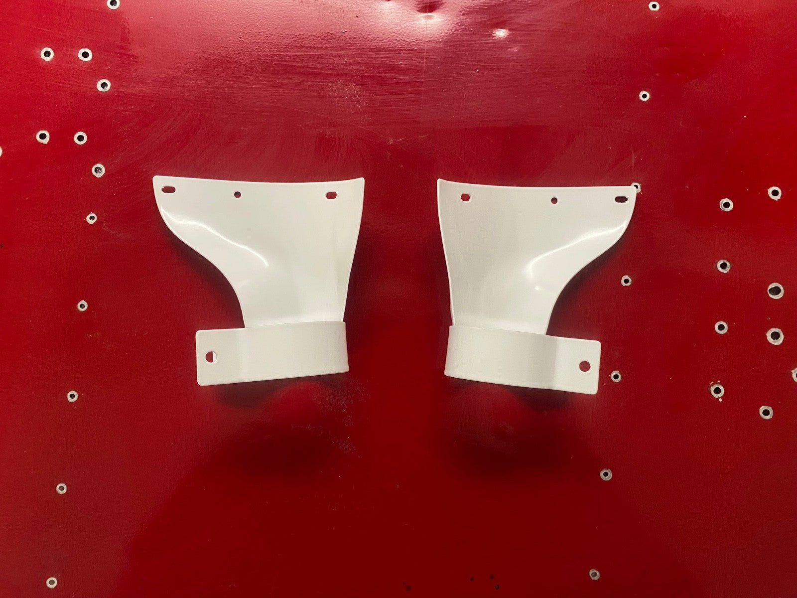 ✈️ Cessna 172 style LANDING GEAR PLATE COVER, PN:SVK0541191-1,SVK0541191-2 LH/RH
