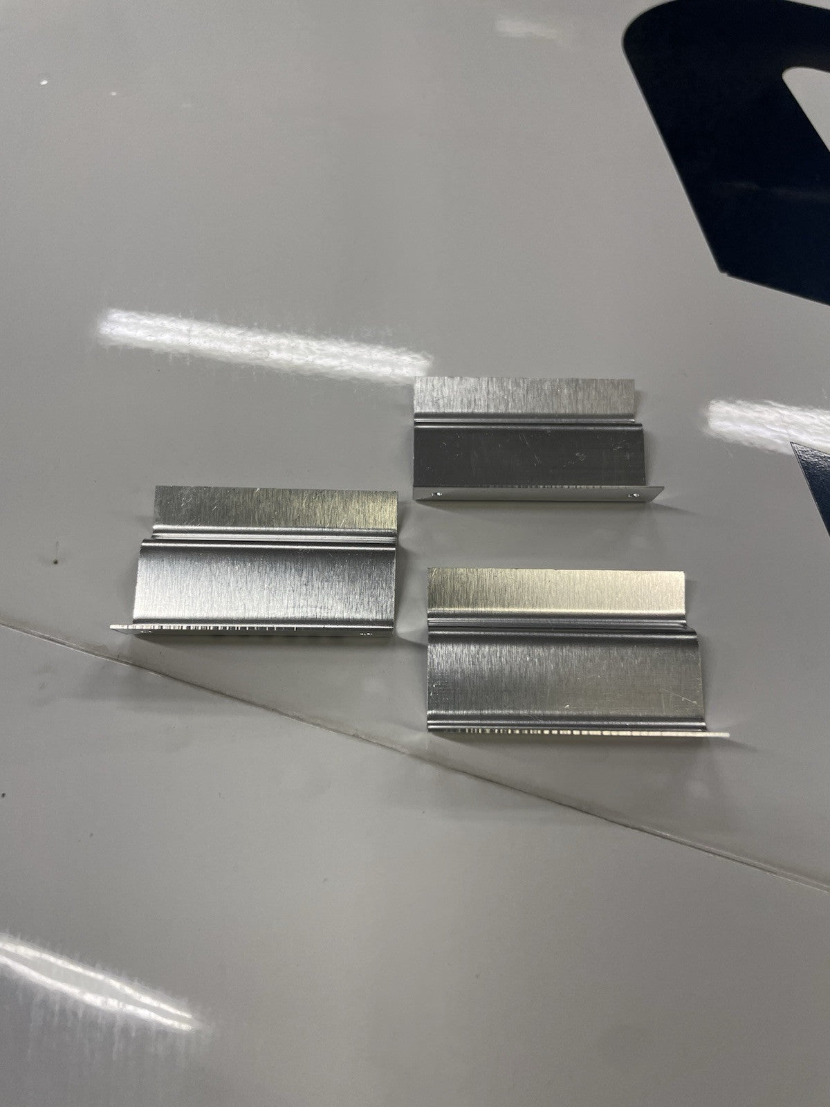 Cessna style FLAP TRACK BRACKET PN: SVK0523231-5 , SVK1221010-13 ,SVK1221010-14