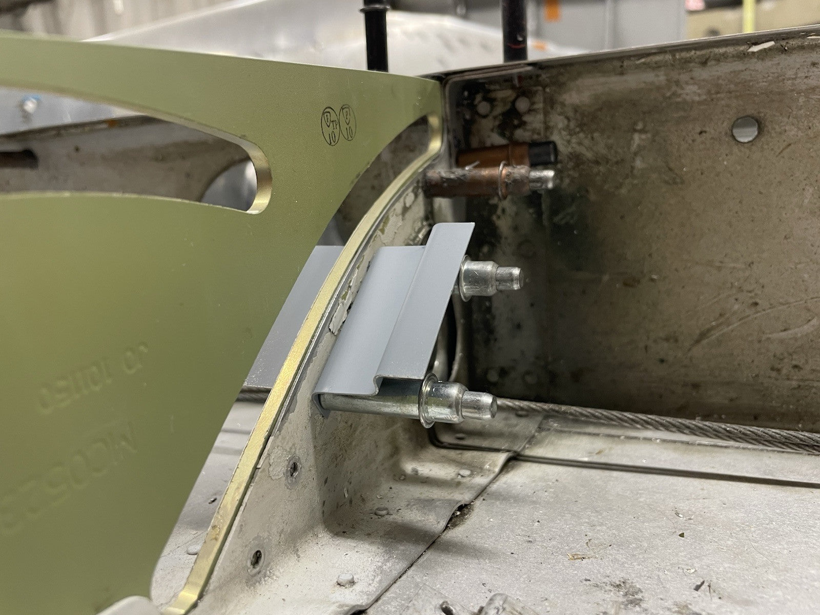 Cessna style FLAP TRACK BRACKET PN: SVK0523231-5 , SVK1221010-13 ,SVK1221010-14